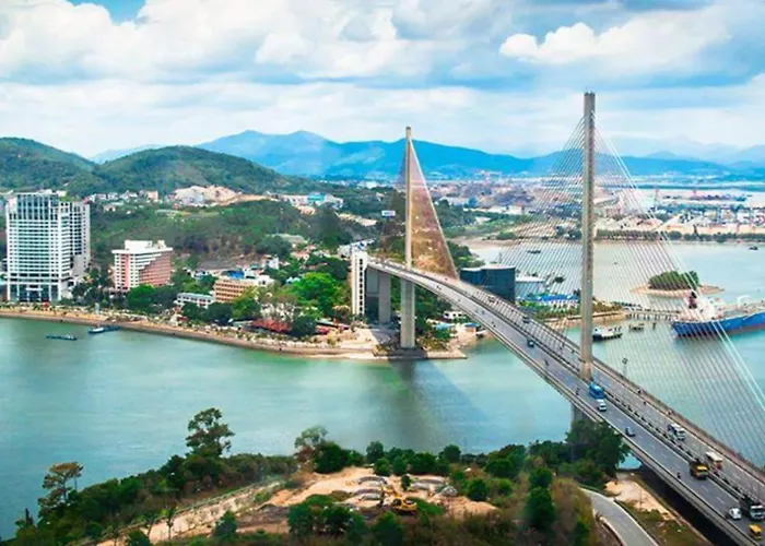 2 Sao Trung Tâm Khu Du Lịch Vườn đào - Bãi Cháy - Khách sạn Hạ Long